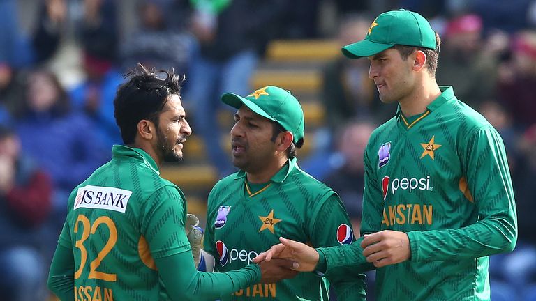 Will Pakistan captain Sarfraz Ahmed (centre) skipper his side to World Cup glory?