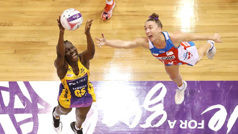Peace Proscovia in Super Netball action