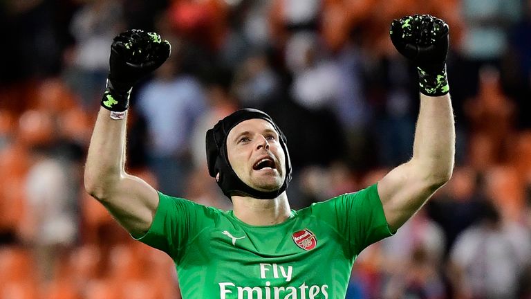Arsenal&#39;s Czech goalkeeper Petr Cech celebrates at the end of the UEFA Europa League semi-final second leg football match between Valencia CF and Arsenal FC at the Mestalla stadium in Valencia on May 9, 2019.
