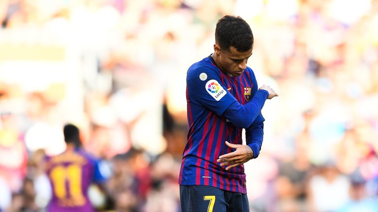 Philippe Coutinho reacts during the La Liga match between Barcelona and Athletic Bilbao