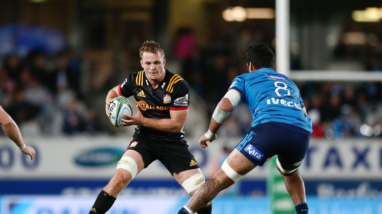 Sam Cane of the Chiefs makes a run at Akira Ioane of the Blues during the round 14 Super Rugby match between the Blues and the Chiefs at Eden Park on May 18, 2019 in Auckland, New Zealand.