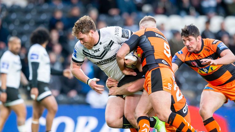 Scott Taylor returns for Hull FC against Castleford after recovering from a calf injury