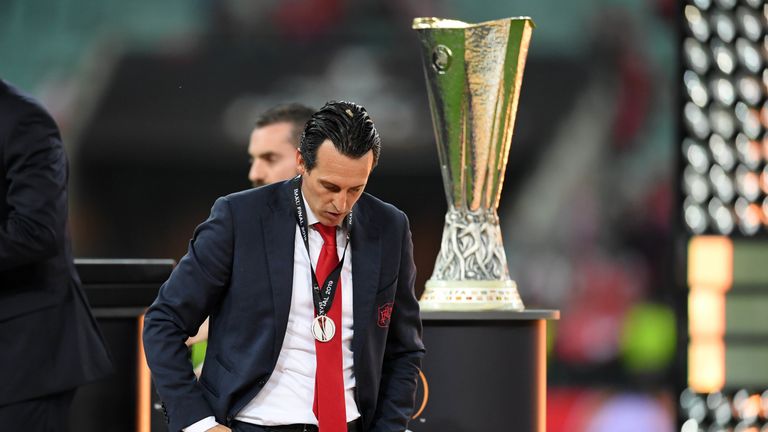 Unai Emery looks dejected after Arsenal's Europa League final defeat to Chelsea