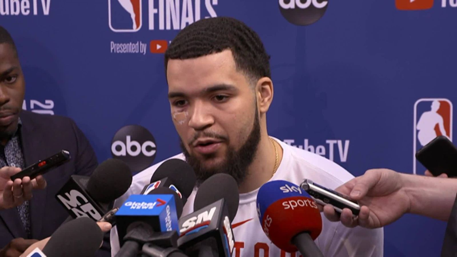 Raptors' Fred VanVleet To Play Game 5 Of NBA Finals With Mouthpiece ...