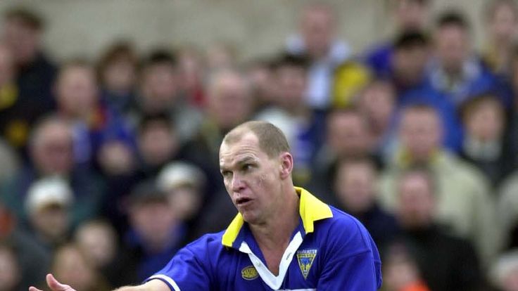 Allan Langer  was instrumental as Warrington recorded their first Super League victory over St Helens in 2001