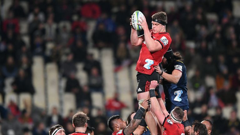 CHRISTCHURCH, NEW ZEALAND - JUNE 21: Scott Barrett of the Crusaders wins a lineout during the Super Rugby Quarter Final match between the Crusaders and the Highlanders at Orangetheory Stadium on June 21, 2019 in Christchurch, New Zealand. (Photo by Kai Schwoerer/Getty Images)