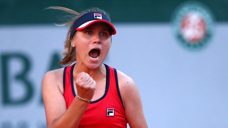 Sofia Kenin celebrates during her French Open third round victory over Serena Williams.