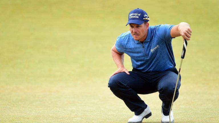 Henrik Stenson was unimpressed with the greens at Chambers Bay, likening them to "putting on broccoli".