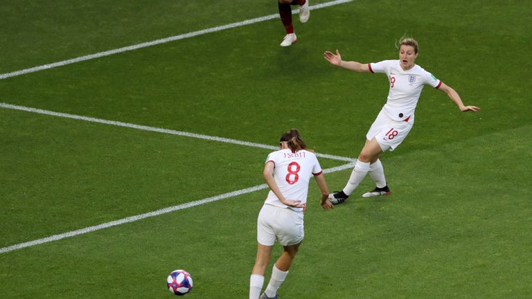 Jill Scott got England off to the perfect start inside two minutes