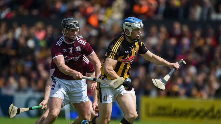 TJ Reid evades Aidan Harte