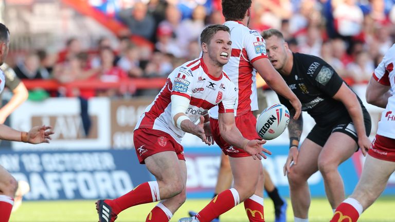 Matt Parcell scored a late try as Hull KR defeated rivals Hull FC 