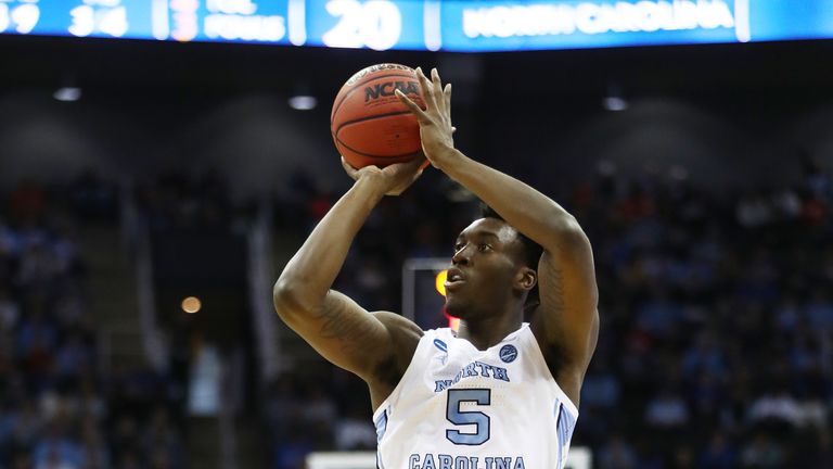 Nassir Little #5 of the North Carolina Tar Heels shoots the ball against the Auburn Tigers during the 2019 NCAA Basketball Tournament Midwest Regional at Sprint Center on March 29, 2019 in Kansas City, Missouri.