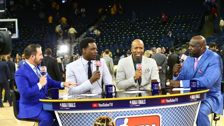 Casey Stern, Chris Webber, Kenny Smith and Shaquille O&#39;Neal discusses the game on NBATV on the Toronto Raptors against the Golden State Warriors during Game Three of the 2019 NBA Finals