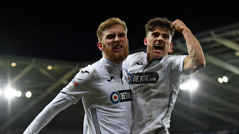 Oli McBurnie, Dan James