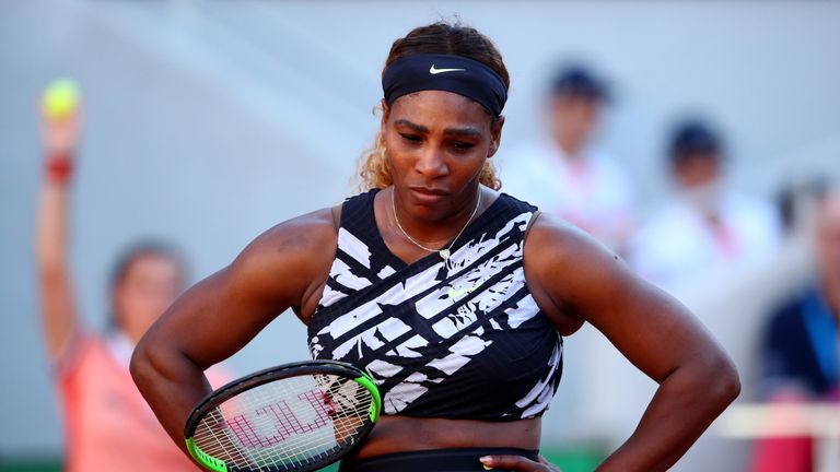 Serena Williams was left frustrated by Sofia Kenin during their third round match at Roland Garros.