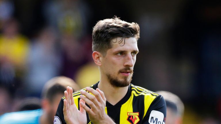 Craig Cathgart signs Watford extension
