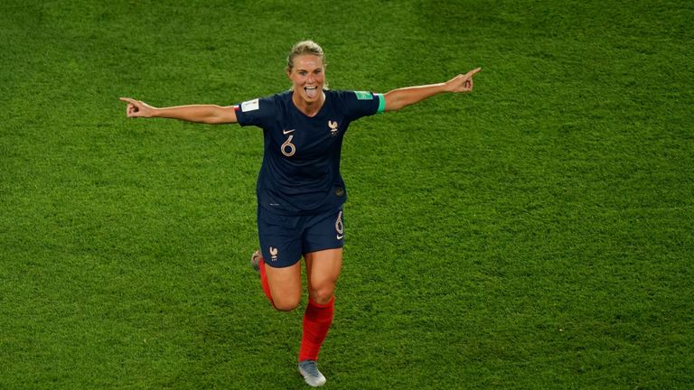 Amandine Henry celebrates after scoring the fourth French goal