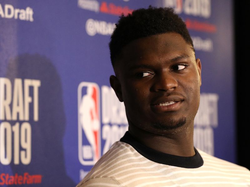 Top NBA Draft prospect Zion Williamson casually launches football down  beach