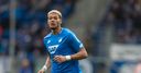 Newcastle in talks for striker
