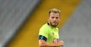 Howe: No guarantees over Fraser stay