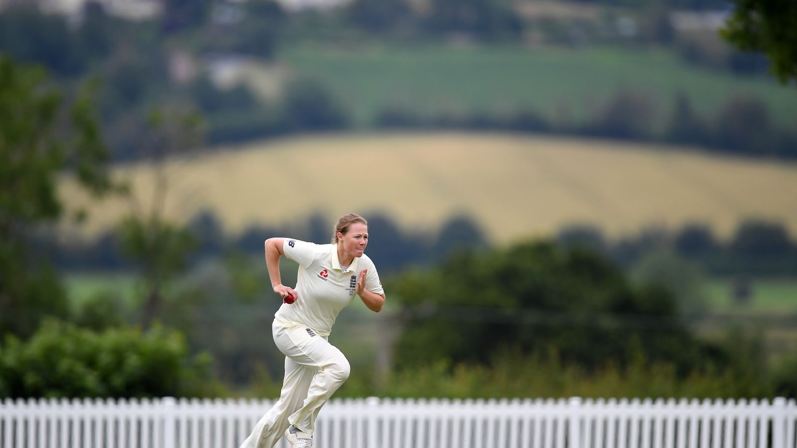 Anya Shrubsole Says England Women Determined To Win Ashes Test