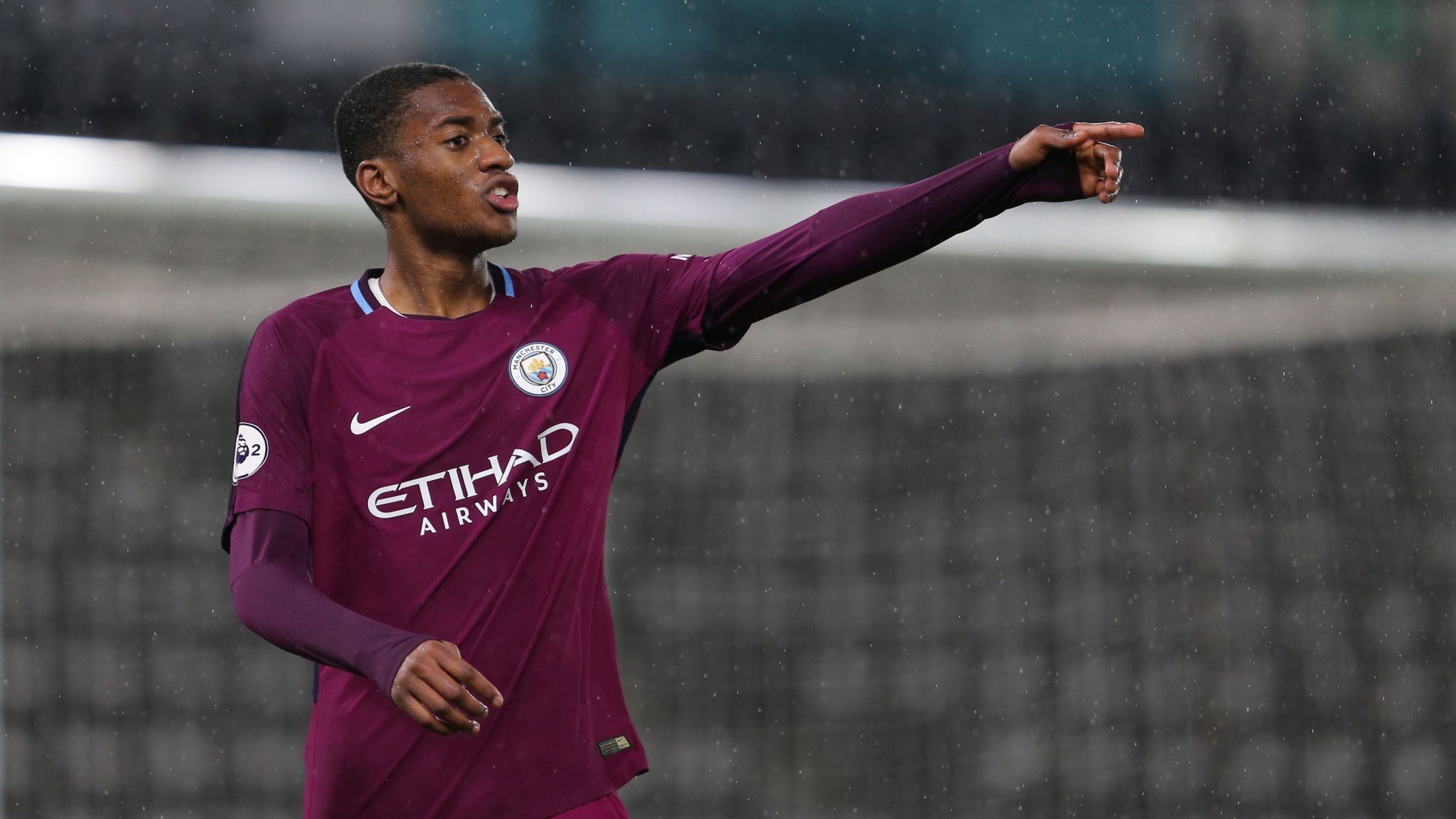 Blackburn sign Tosin Adarabioyo on loan from Manchester City | Football ...