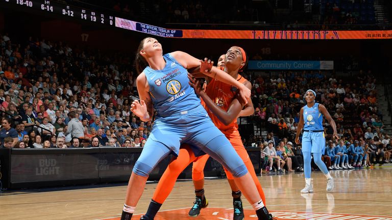 Jonquel Jones battles for a rebound against Chicago 
