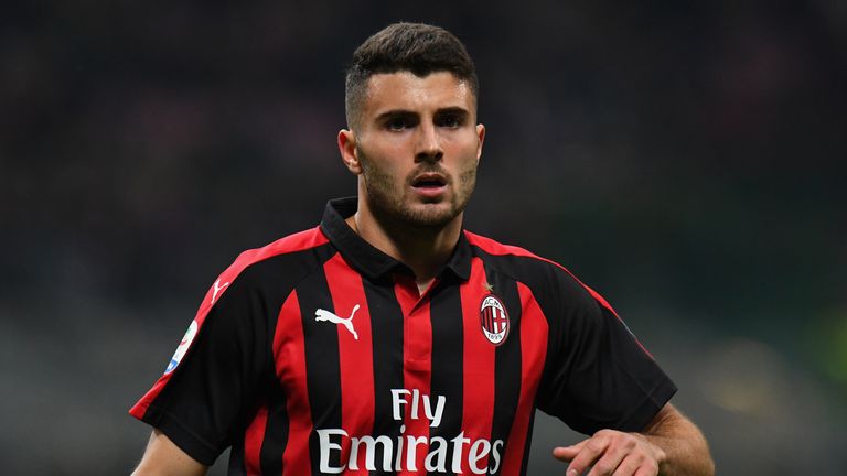 Wolves are in talks with AC Milan over a move for striker Patrick Cutrone