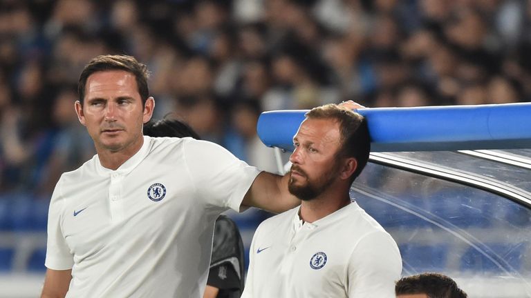 Chelsea head coach Frank Lampard and Jody Morris look on during the friendly against Kawasaki Frontale