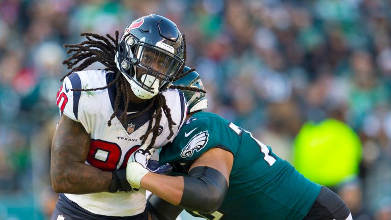 Jadeveon Clowney will play under the franchise tag this season