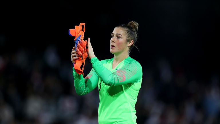 England goalkeeper Mary Earps has joined Manchester United Women from
Wolfsburg.
