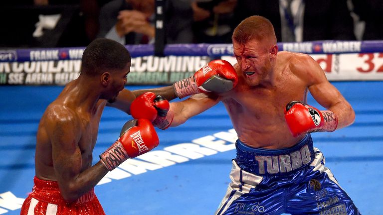 Maurice Hooker claimed a split decision over Terry Flanagan at the Manchester Arena