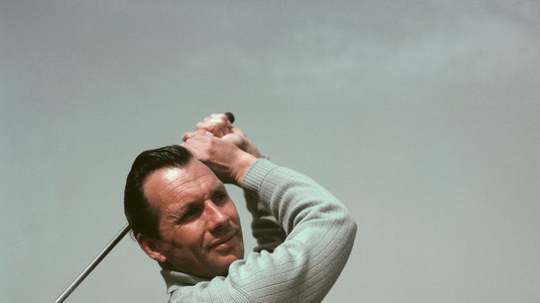 Max Faulkner during the 1953 Open