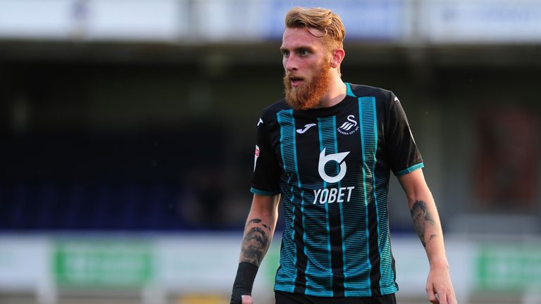 Oli McBurnie is set to join Sheffield United from Swansea