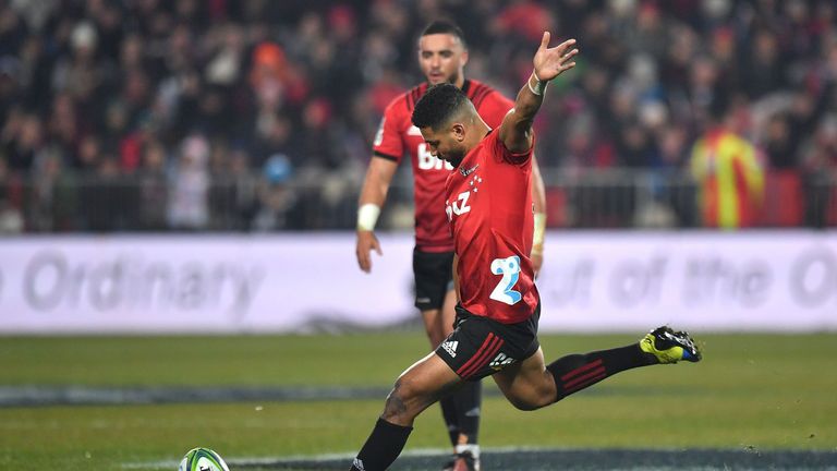 Richie Mo'unga kept the scoreboard ticking over for the Crusaders