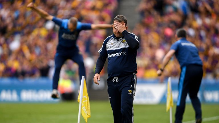 Fitzgerald reacts at the end of the game