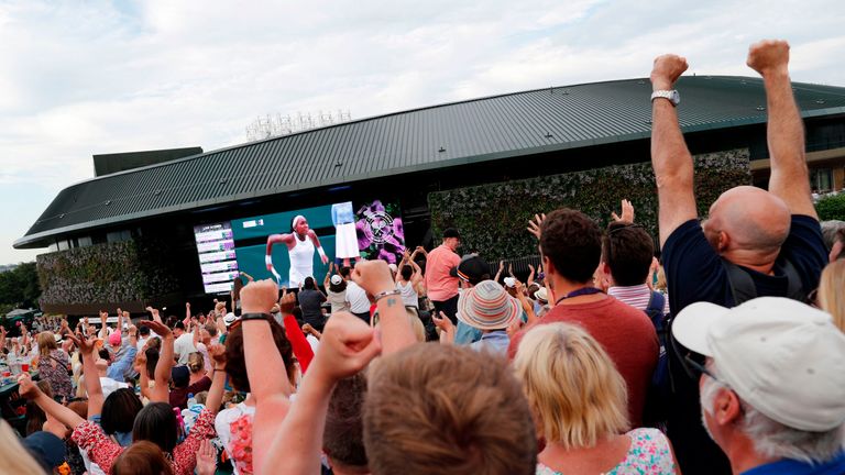 Henman Hill erupts in celebration after Gauff wins the second set