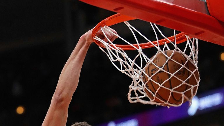 Chicago Bulls guard Zach LaVine rams home a dunk