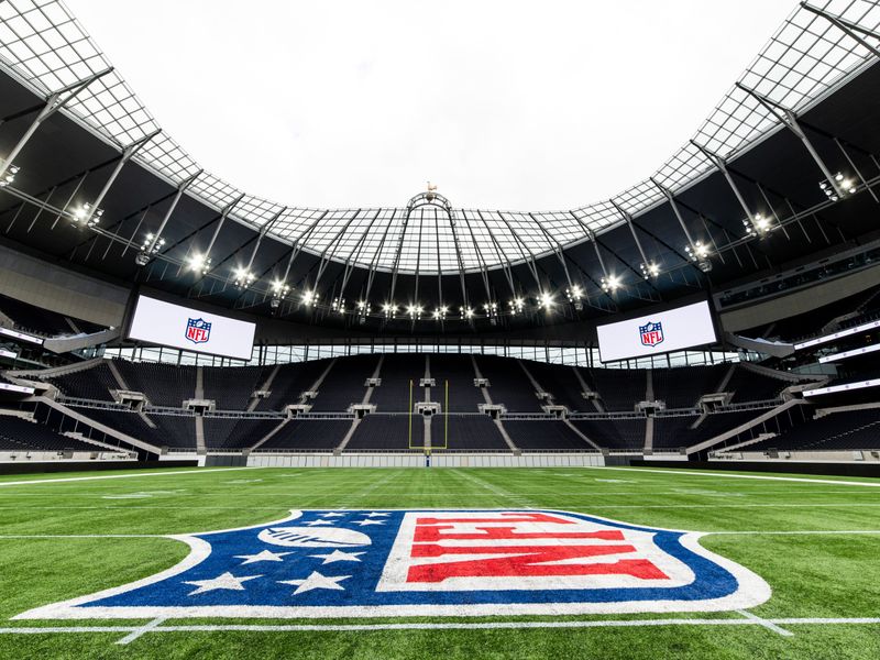 NFL hopefuls chase the dream in 2022 International Combine at Tottenham  Hotspur Stadium, NFL News