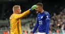 Spot-on Schmeichel eliminates Magpies