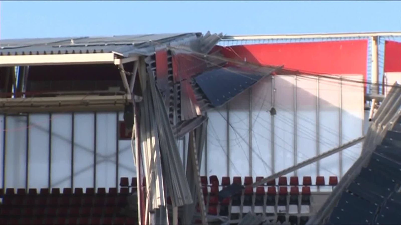 AZ Alkmaar suffer stadium roof collapse after strong winds Football