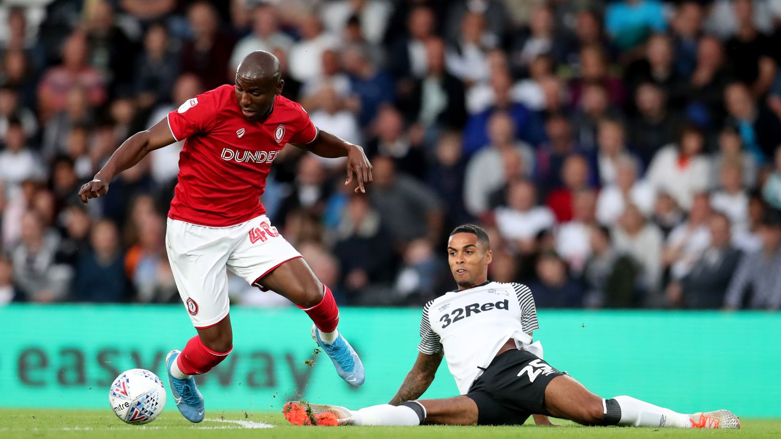 Hull 13 Bristol City Robins ease to victory Football News Sky Sports