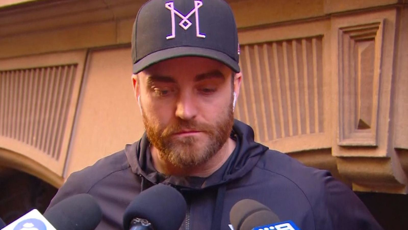 Former Bury footballer Paul O'Shaughnessy pins down knifewielding man in Sydney Football News