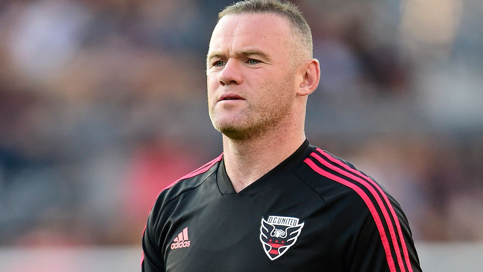 Wayne Rooney issues statement calling newspaper article 'a smear ...