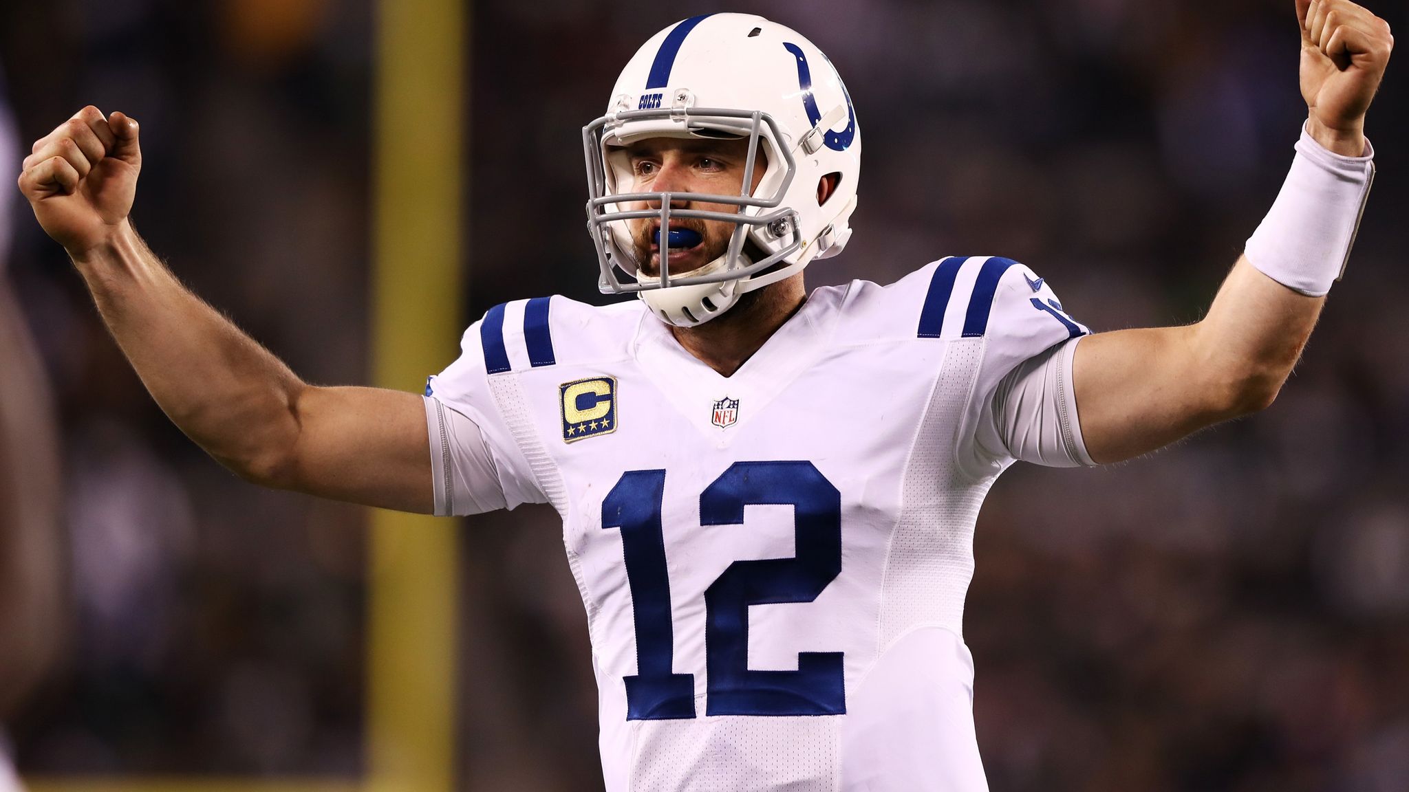 Sunday's top NFL game: Andrew Luck keeps Indianapolis Colts in