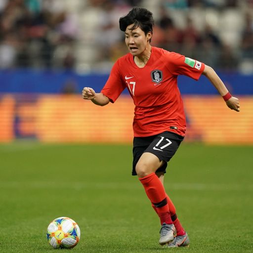 Man City Women sign Lee Geum-min