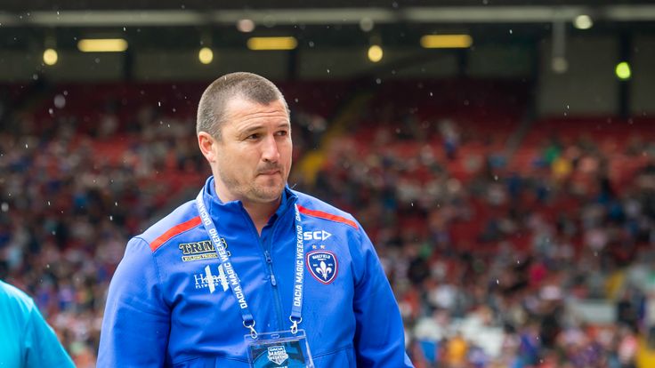 Picture by Allan McKenzie/SWpix.com - 25/05/2019 - Rugby League - Dacia Magic Weekend 2019 - Wakefield Trinity v Catalans Dragons - Anfield, Liverpool, England - Wakefield coach Chris Chester looks on at his side during the Magic Weekend match against Catalans.