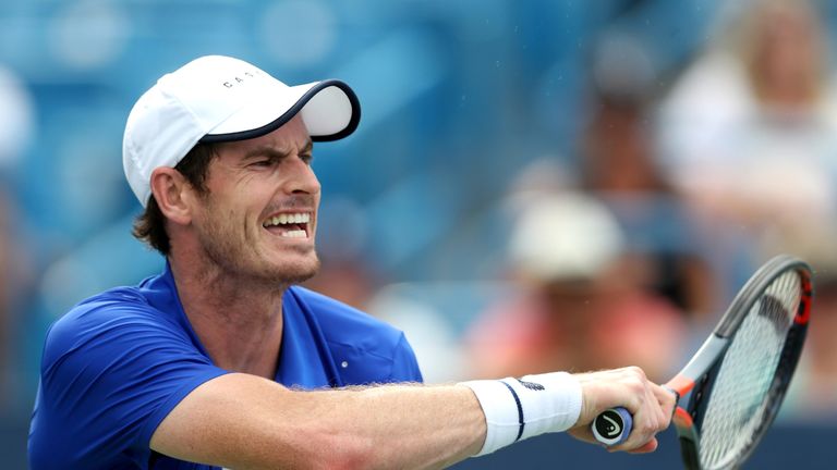 Andy Murray hits a forehand against Richard Gasquet at the Cincinnati Masters