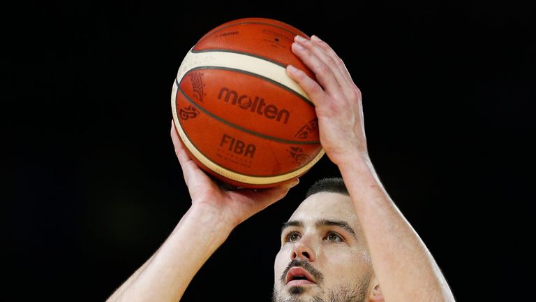 Chris Goulding shoots a free throw for Australia