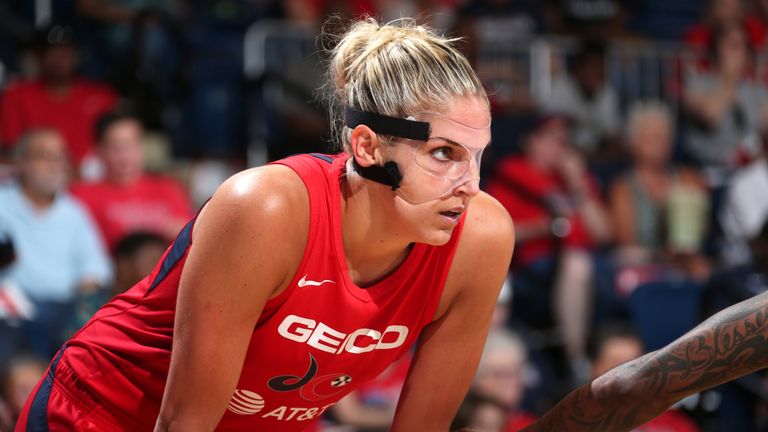 Elena Delle Donne on court wearing a mask to protect her broken nose
